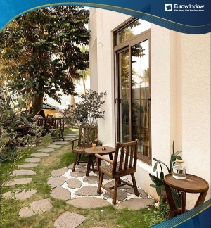  Top 10 mẫu cửa nhựa lõi thép màu nâu đen xu hướng 2024