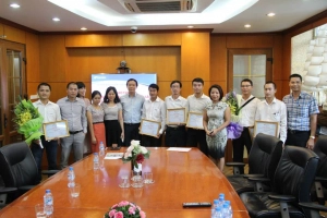 Tổng kết trao thưởng phong trào thi đua “Nhân viên kinh doanh xuất sắc, Lãnh đạo kinh doanh tài ba”