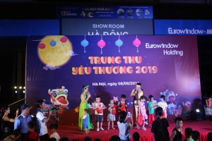  Eurowindow Holding tổ chức đêm “Trung Thu Yêu Thương 2019” cho các em thiếu nhi