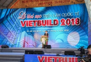  Cửa nhôm EA55 – Sản phẩm mới gây ấn tượng với khách hàng tại Vietbuild TP HCM 2018