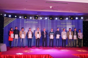 Eurowindow vinh danh và trao thưởng cho CBCNV có sáng kiến cải tiến cấp Công ty 2016