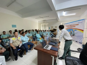  Khối Thi công chi nhánh miền Nam tổ chức đào tạo kỹ thuật và tác phong phục vụ khách hàng