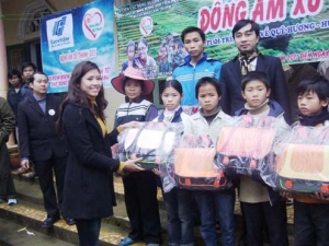  Eurowindow tặng quà Tết cho người dân nghèo Thanh Hóa