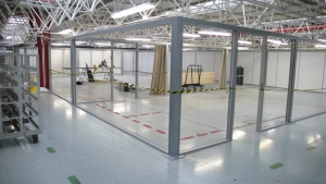  Quy định PCCC 2025: Vách kính chống cháy phải đạt tiêu chuẩn nào?