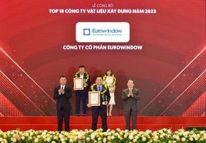  EUROWINDOW LẦN THỨ 7 LIÊN TIẾP NHẬN GIẢI THƯỞNG TOP 10 CÔNG TY VLXD UY TÍN