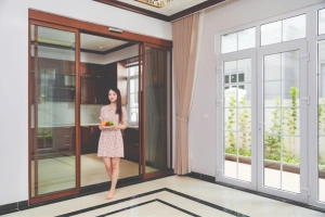  Cửa thông minh cảm biến tự động – Trải nghiệm sống tiện nghi, an toàn cùng Eurowindow