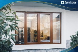 TOP 60 mẫu CỬA NHÔM MÀU GỖ sử dụng nhiều nhất 2024