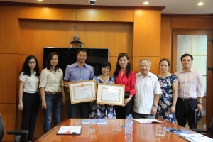  Eurowindow nhận bằng khen của Chủ tịch UBND TP Hà Nội với thành tích thi đua xuất sắc năm 2013