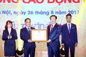  Eurowindow kỷ niệm 15 năm thành lập và đón nhận Huân chương lao động hạng Nhì