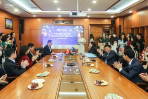  EUROWINDOW GẶP MẶT ĐẦU NĂM VÀ KÝ KẾT HỢP ĐỒNG KHAI XUÂN QUÝ MÃO 2023