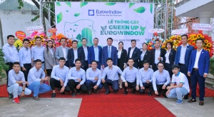  NHÀ MÁY 3 HƯỞNG ỨNG LỄ TRỒNG CÂY GREEN UP EUROWINDOW 2023