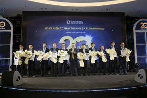 Bùng nổ cảm xúc đêm gala kỷ niệm 20 năm thành lập Eurowindow