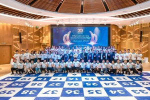  Tìm ra nhà vô địch cuộc thi Chạm cánh cửa vàng Eurowindow 2022 khu vực miền Bắc &amp; miền Trung