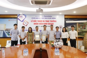  33 NVKD xuất sắc tham dự chương trình trao thưởng và bốc thăm tuần 4