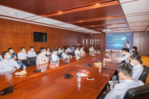  Trao thưởng CBNV kinh doanh Nhà riêng xuất sắc miền Bắc tháng 5/2021