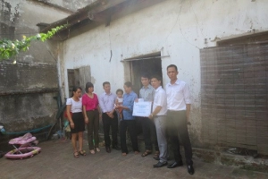  CBCNV Eurowindow chung tay giúp đỡ gia đình nhân viên Lê Văn Khoa