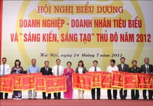  Eurowindow đạt danh hiệu Đơn vị thi đua xuất sắc năm 2011