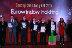  Tưng bừng Lễ tổng kết Eurowindow Holding năm 2015
