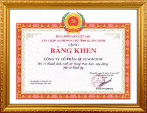  Eurowindow nhận bằng khen của Tỉnh ủy Quảng Bình